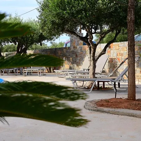 Paralia Apts Stavros Mílatos